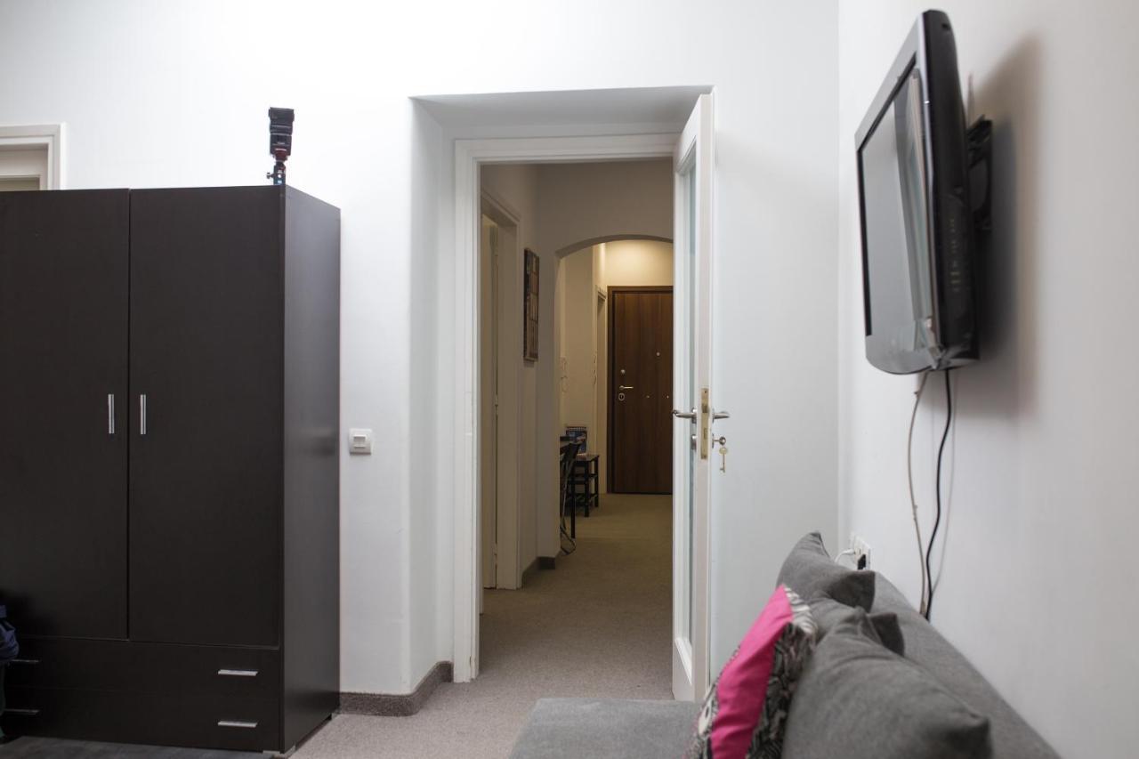 Dimitras Apartment Athén Kültér fotó